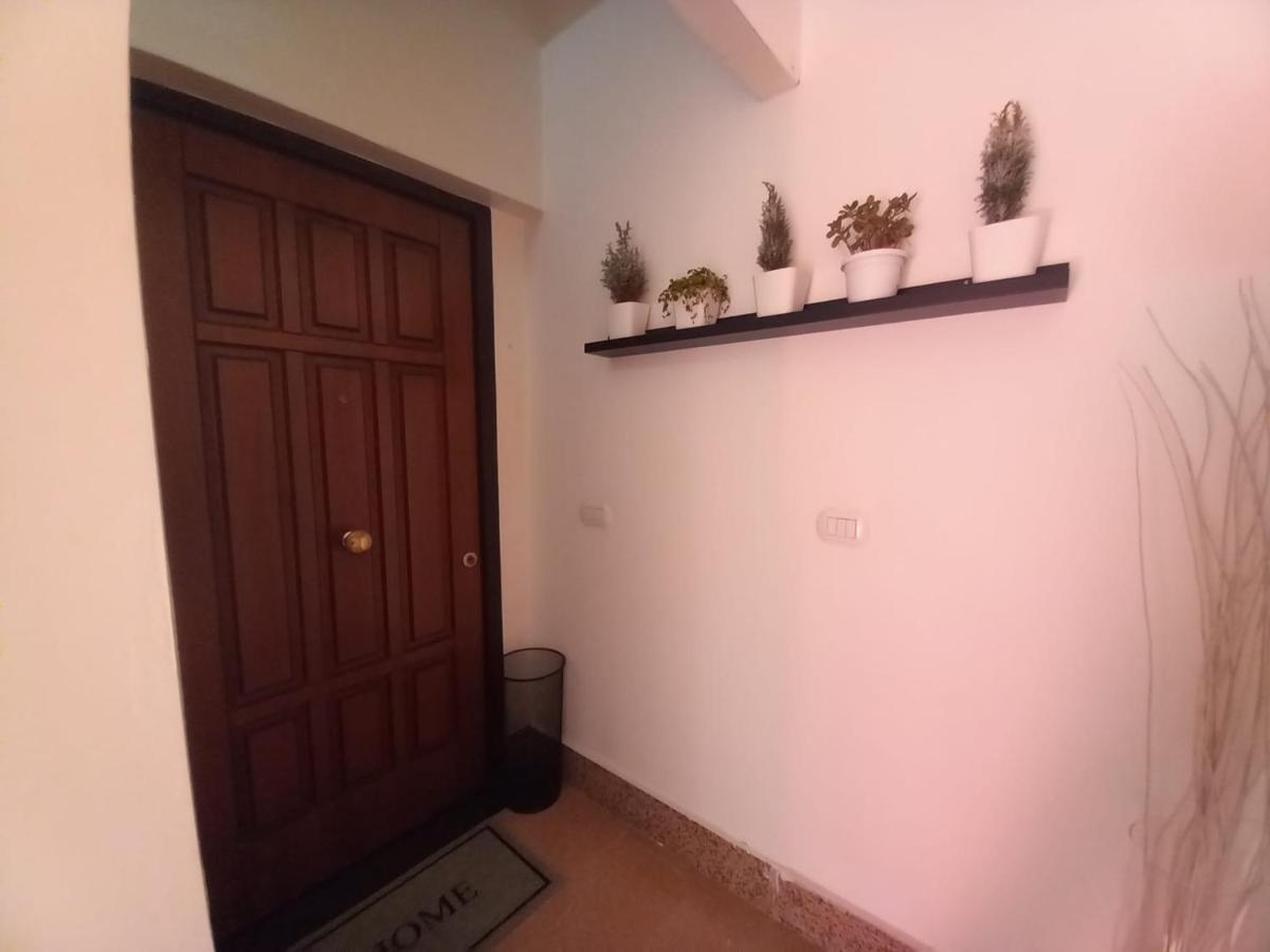 Affittacamere Iria Pomigliano d'Arco Esterno foto